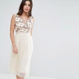 ASOS Petite Floral Midi Dress | Size: 2 | Color: Beige NWT